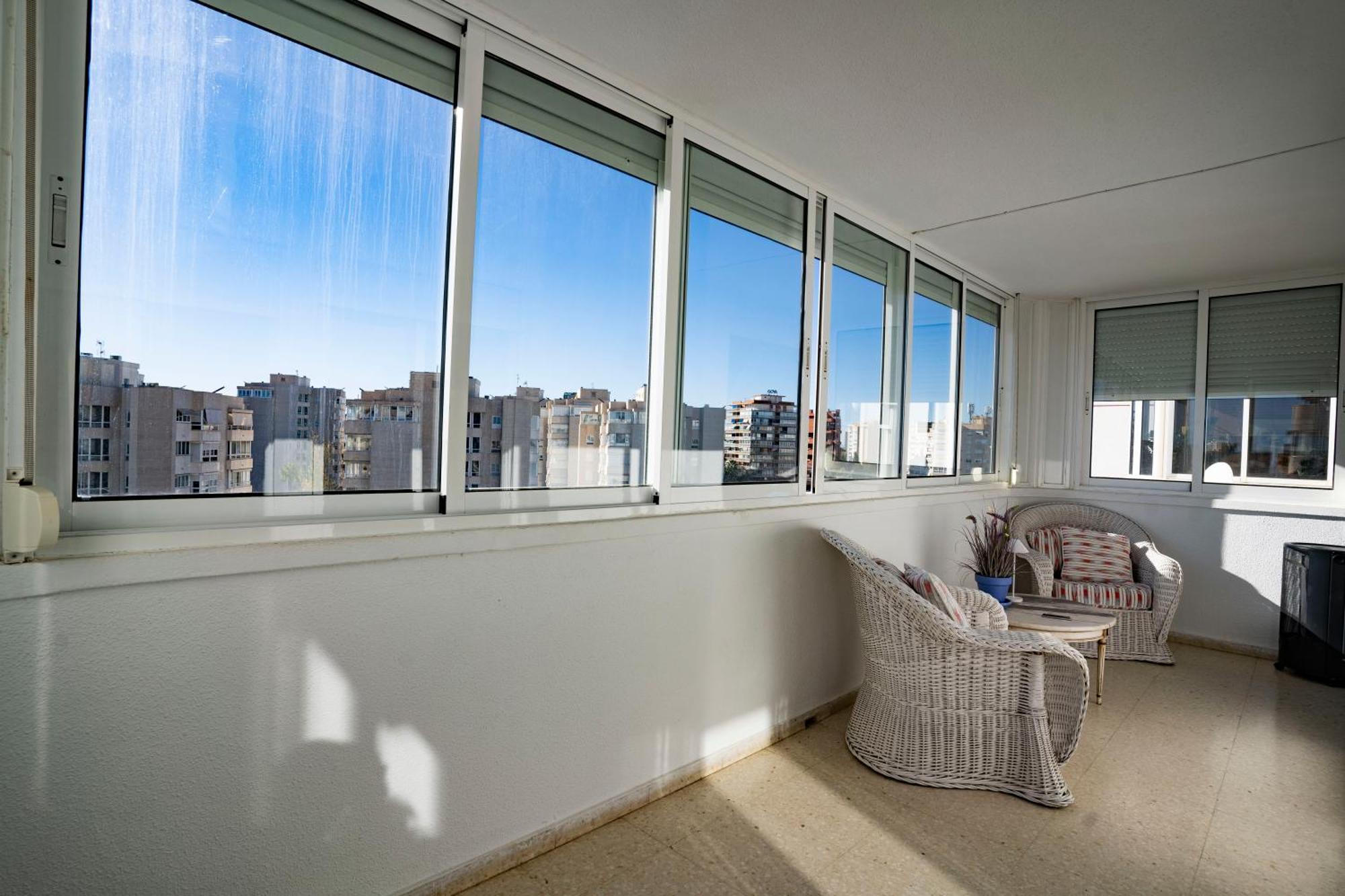 Apartamento Faro Blanco Alicante Luaran gambar